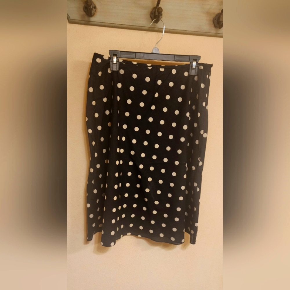 Black midi skirt with white polka dots